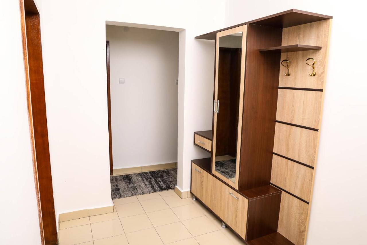 Krichim Apartments,Three-Bedroom, Large Apartment, Top Center Szófia Kültér fotó